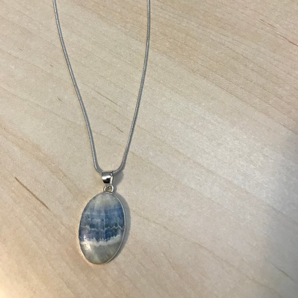 Turkish Scheelite Pendant 925 sterling with chain - Picture 3 of 5